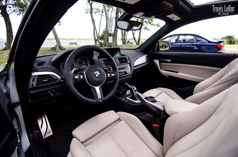 BMW m140i салон