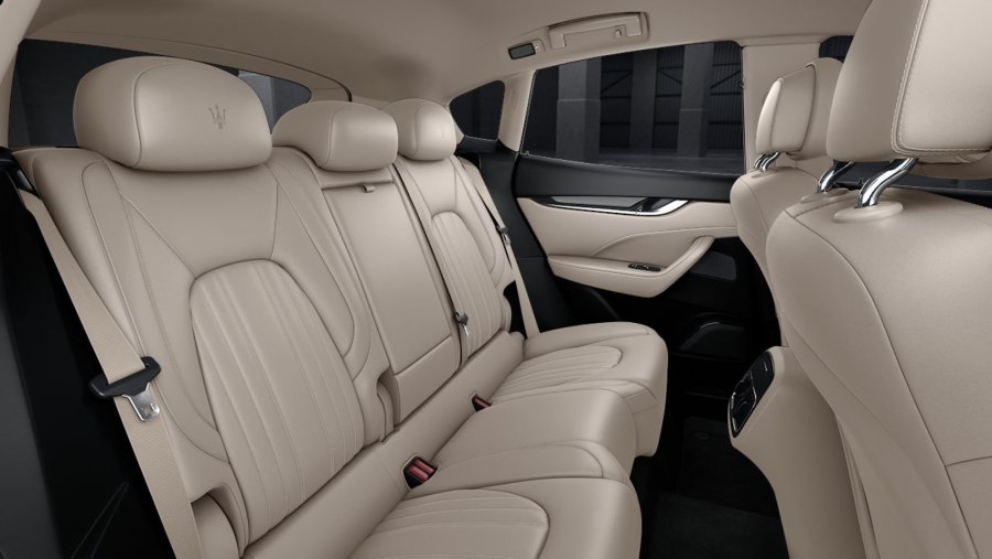 Maserati Levante салон