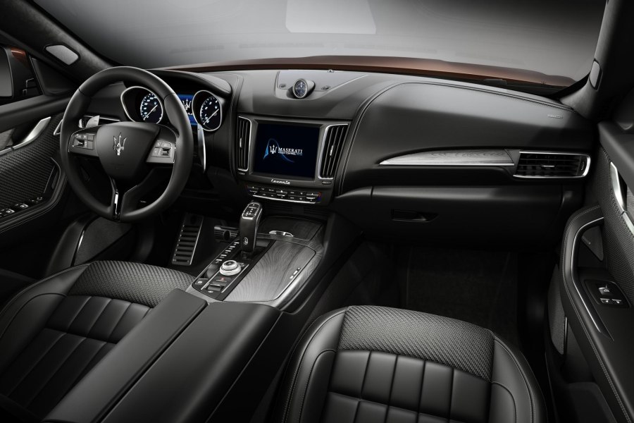 Maserati Quattroporte 2019 салон