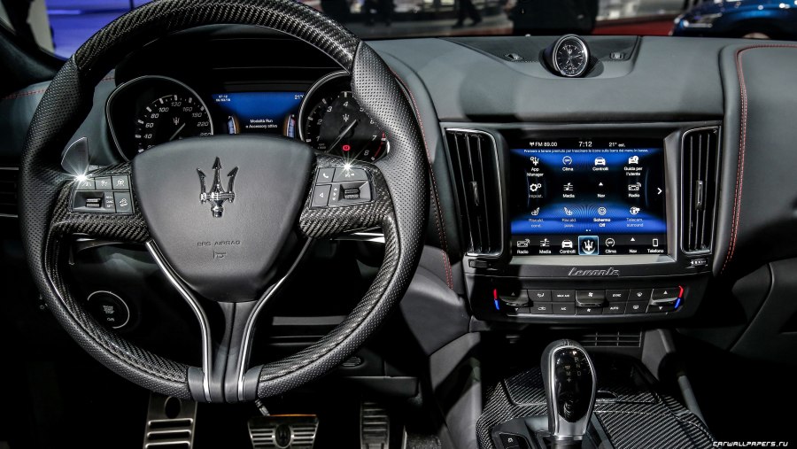 Maserati Levante 2020 салон