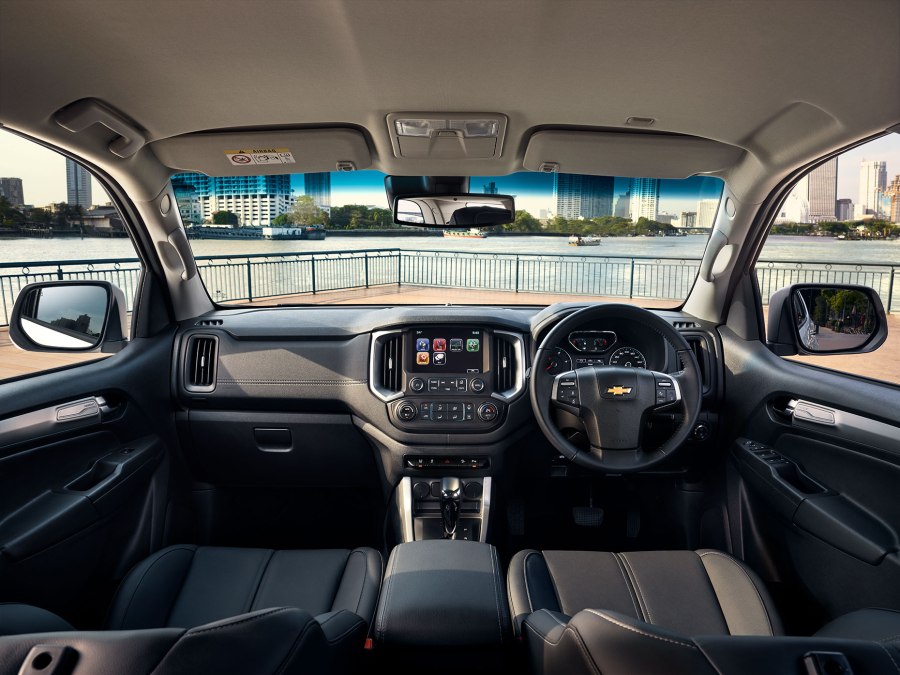 Chevrolet trailblazer 2019 салон