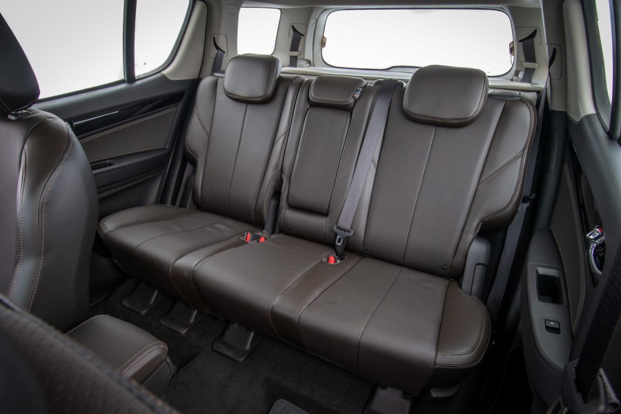 Chevrolet trailblazer 2021 интерьер