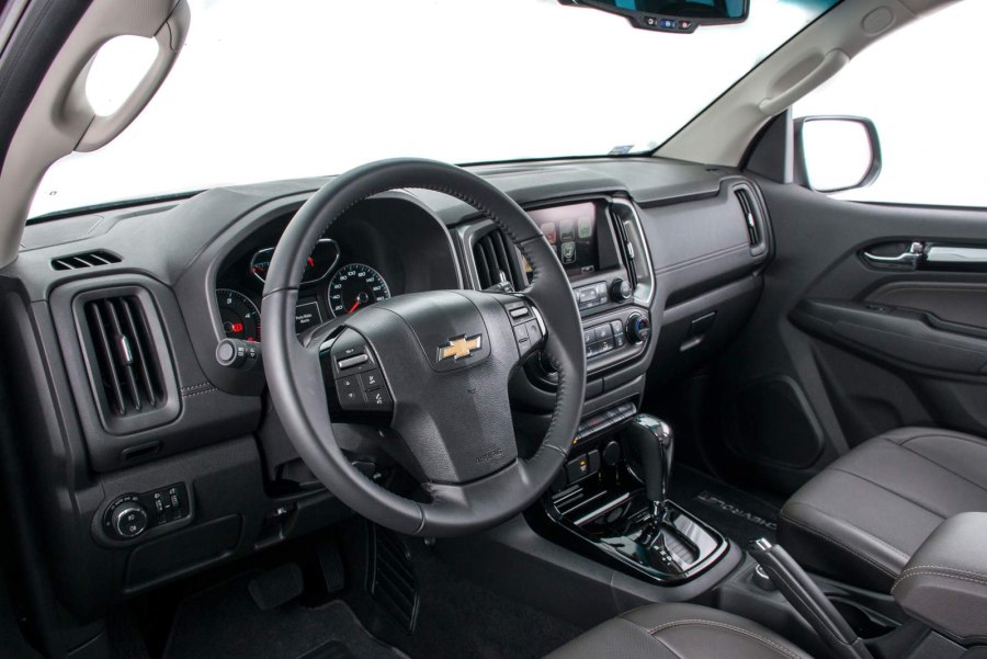 Chevrolet trailblazer 2020 салон