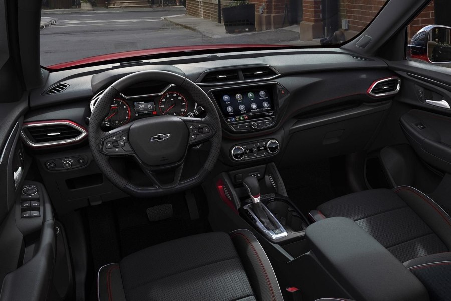 Chevrolet trailblazer 2021 салон