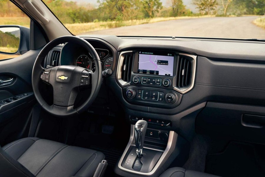 Chevrolet trailblazer 2022 салон