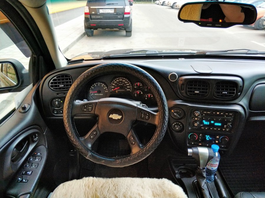 Chevrolet trailblazer 2005 салон