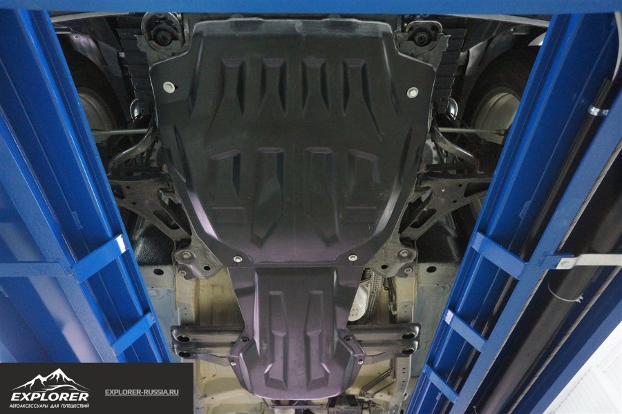 Suzuki Grand Vitara 2007 днище