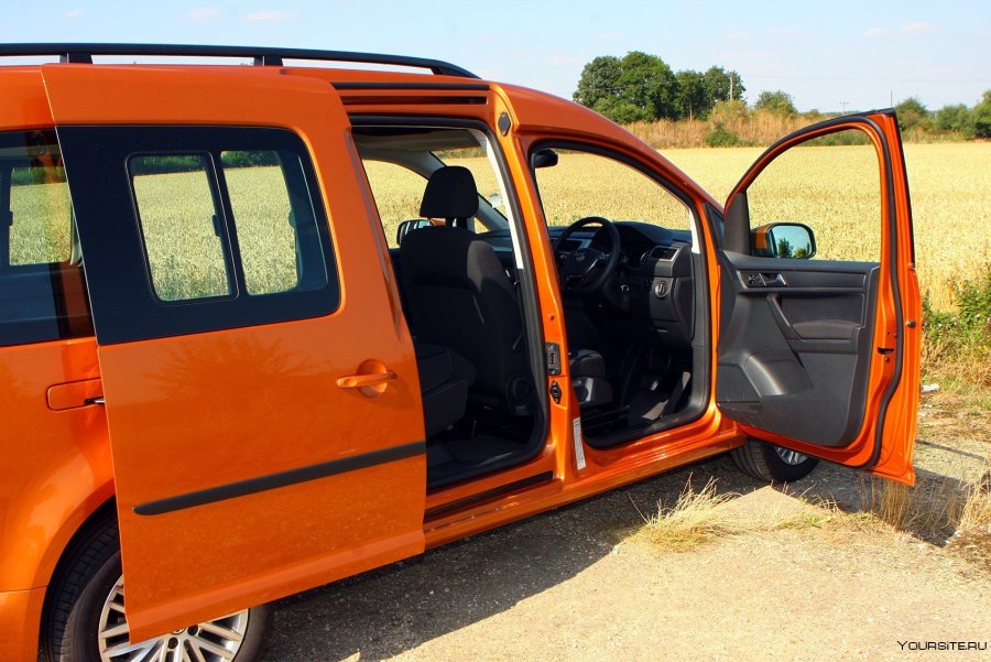 VW Caddy Maxi 2021