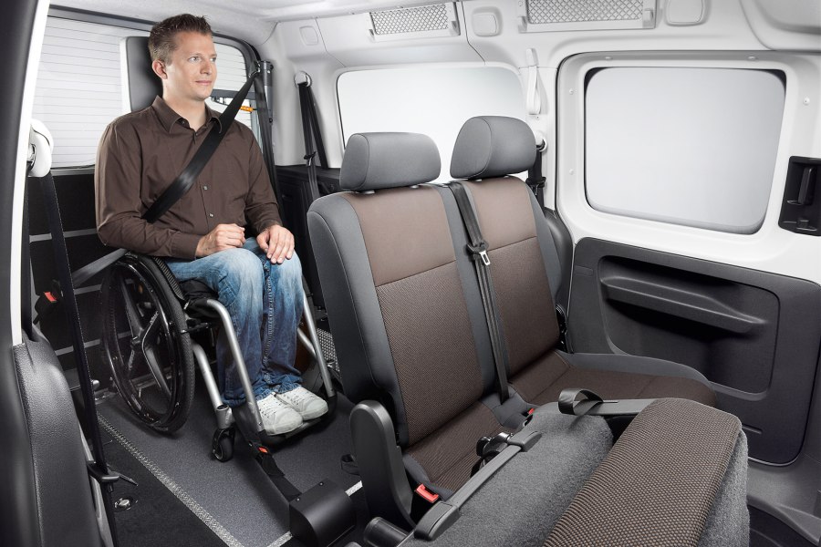 Volkswagen Caddy Maxi салон