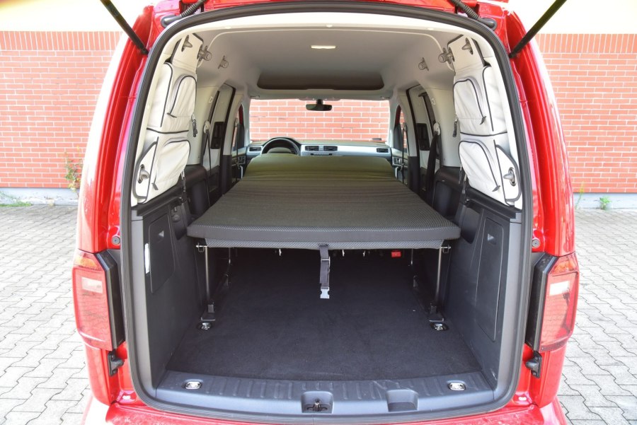 Volkswagen Caddy Бич
