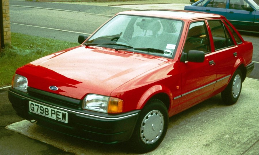 Ford Orion хэтчбек
