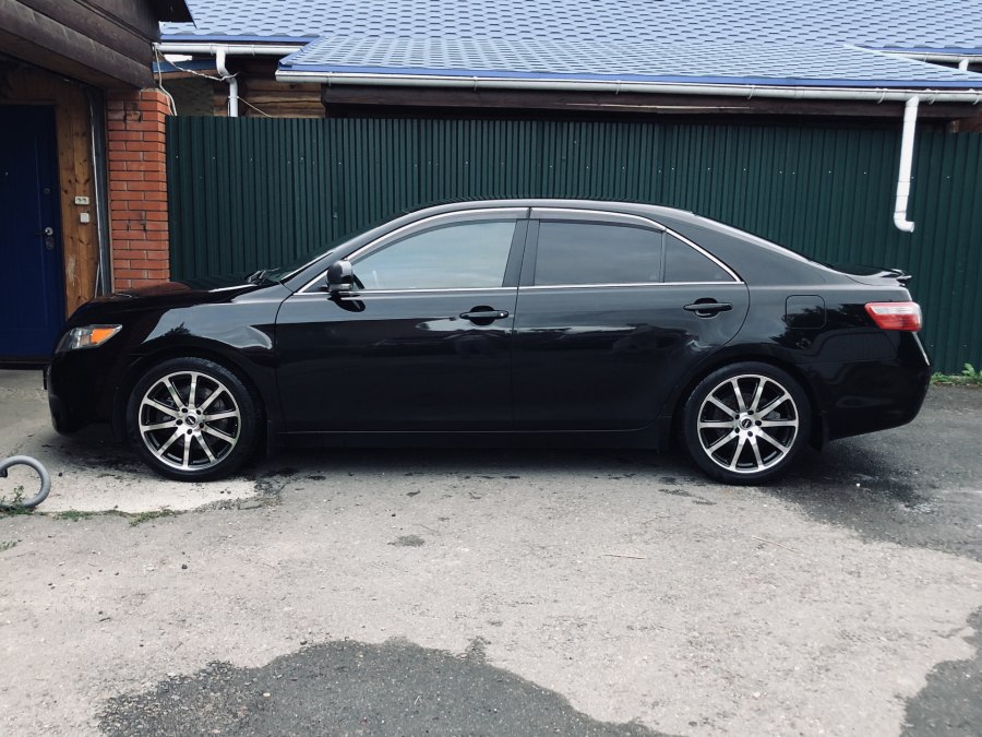 Toyota Camry xv40 2.4 Black r16