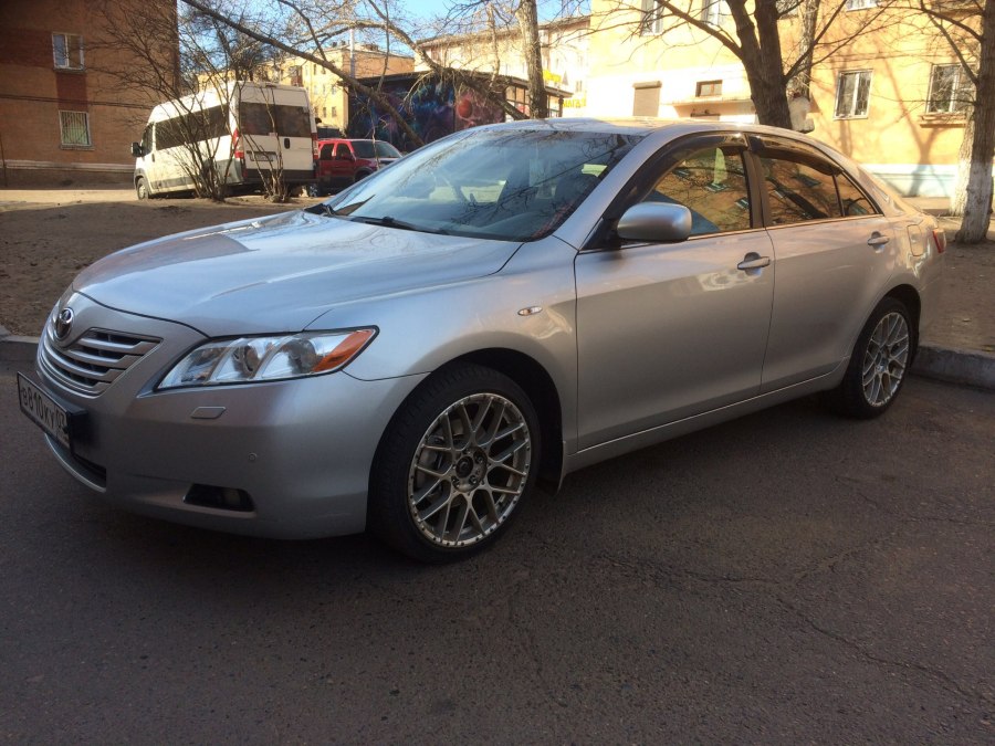 18 Колеса Toyota Camry 40