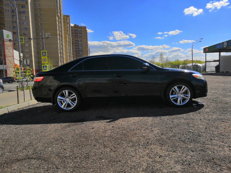 Toyota Camry 40 r18