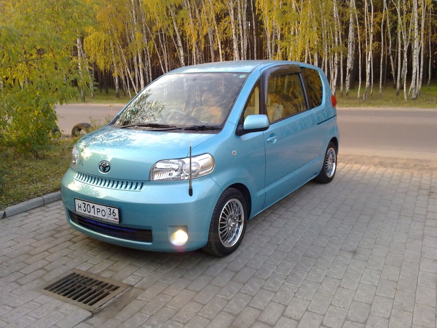 Toyota porte