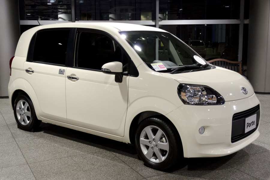 Toyota porte II 2012