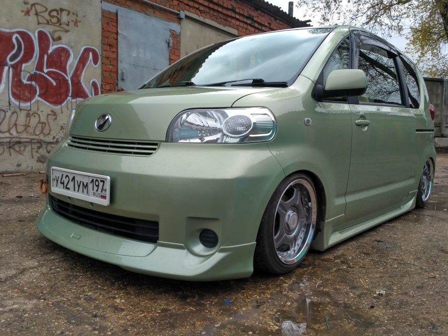 Toyota porte 2008