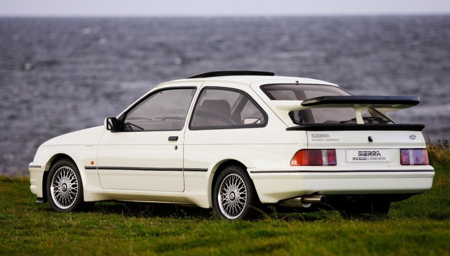 Форд Сиерра rs500 Cosworth