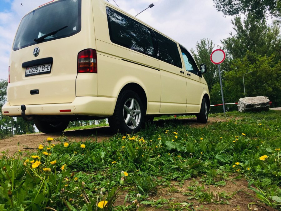 Ниссан Каравелла фото