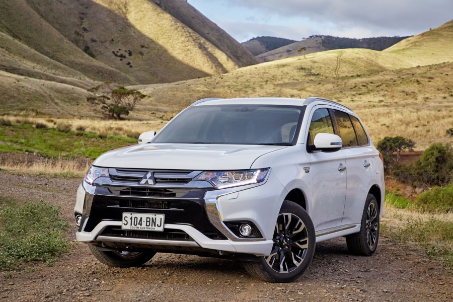 L200 Mitsubishi 2020