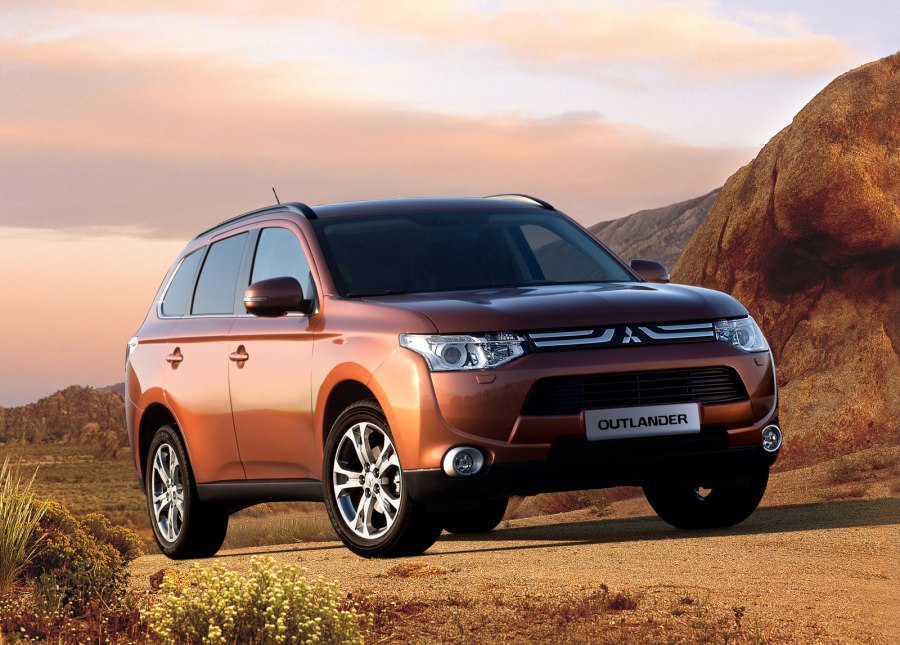 Mitsubishi Outlander 2015