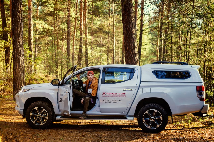 Mitsubishi Outlander 3