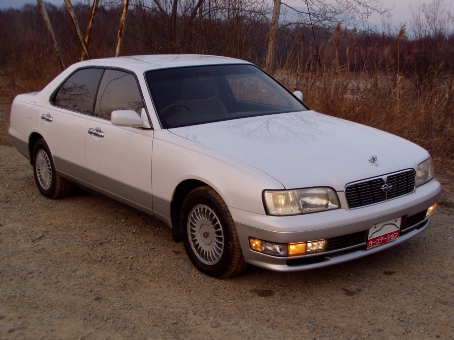 Nissan Gloria 85