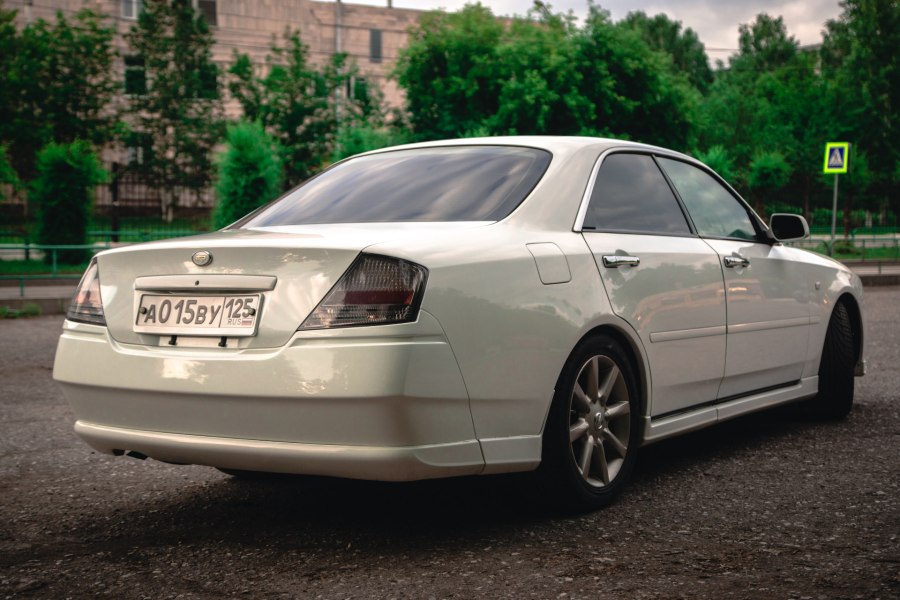 Nissan Gloria y34 ultima