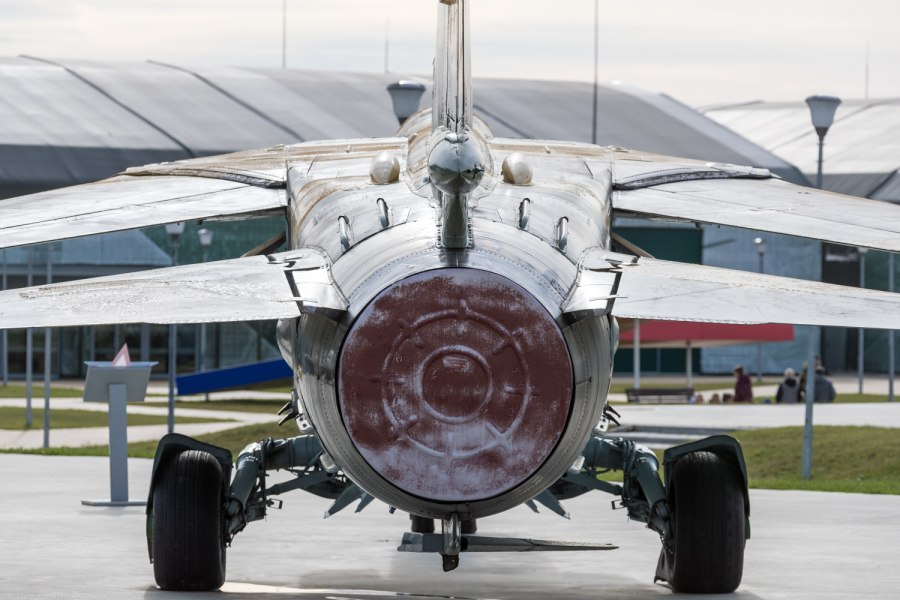 Rafale передняя стойка шасси