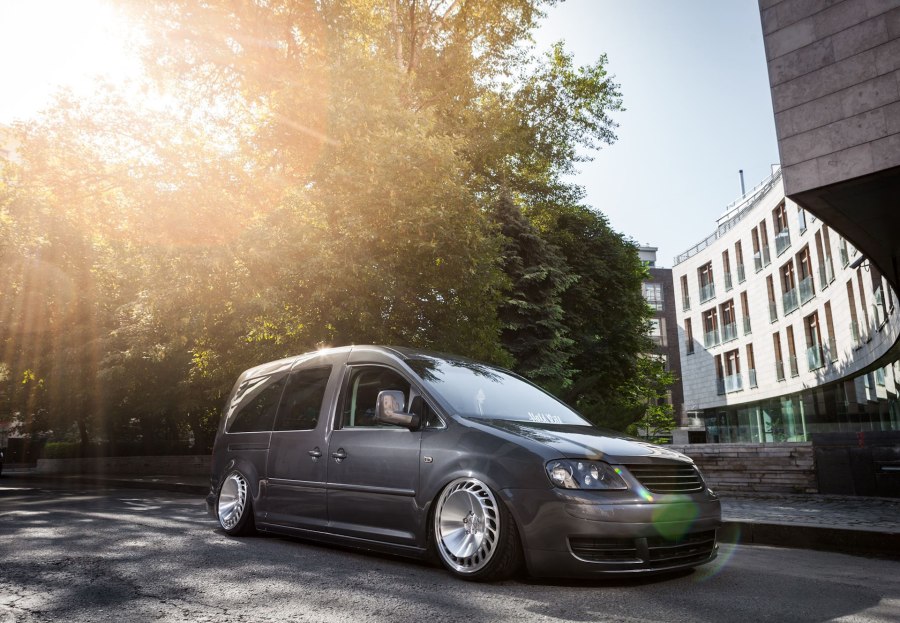 VW Caddy стэнс