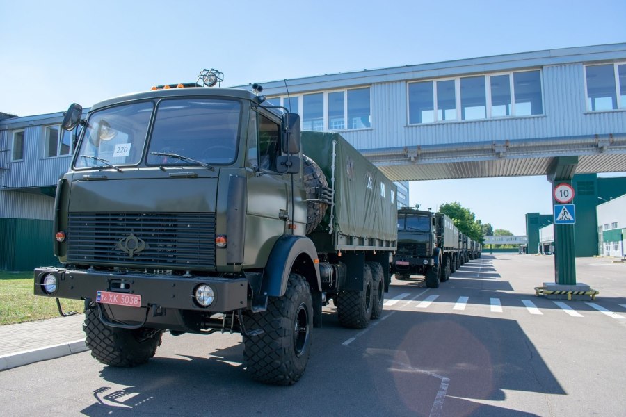 МАЗ 6317f9
