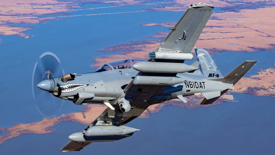 Штурмовик Textron at-6e Wolverine