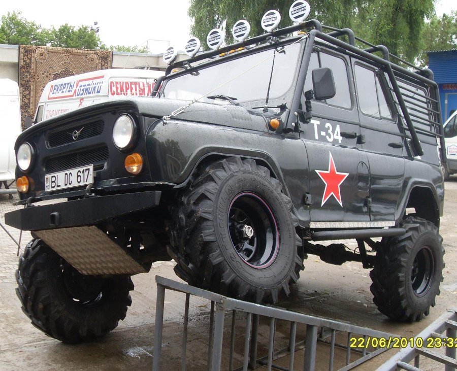 УАЗ 469 Hunter