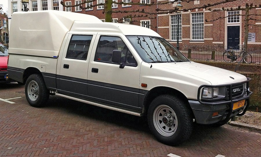 Opel Кампо