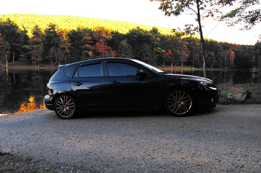Mazda 3 хэтчбек 2013 черная