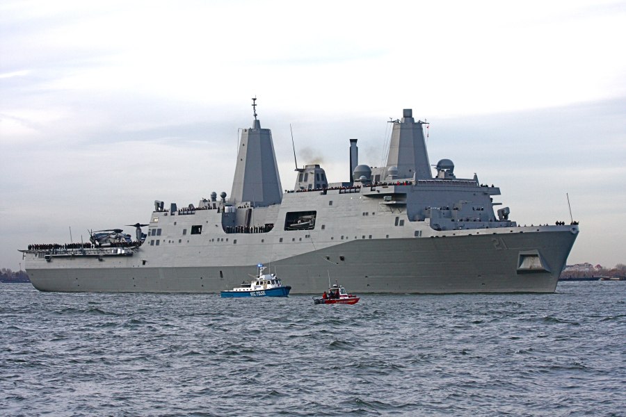 USS LPD-21 ‘New York’