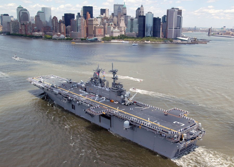 USS Kearsarge (LHD-3)
