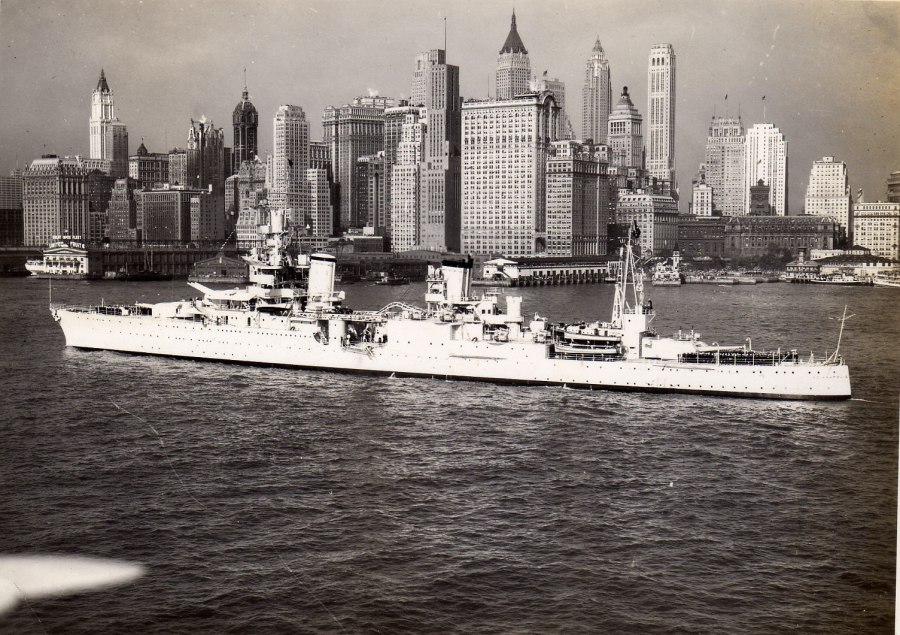Крейсер USS Indianapolis