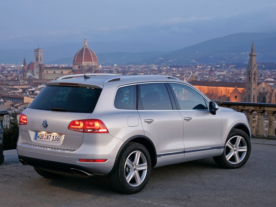 Volkswagen Touareg 2 Рестайлинг салон