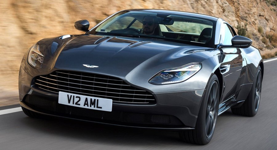 Aston Martin db11 2020