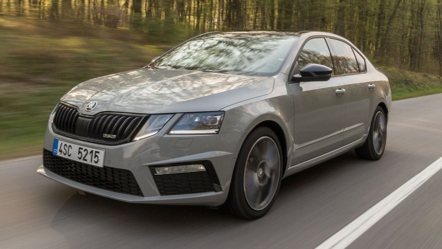 Skoda Octavia a8 серая