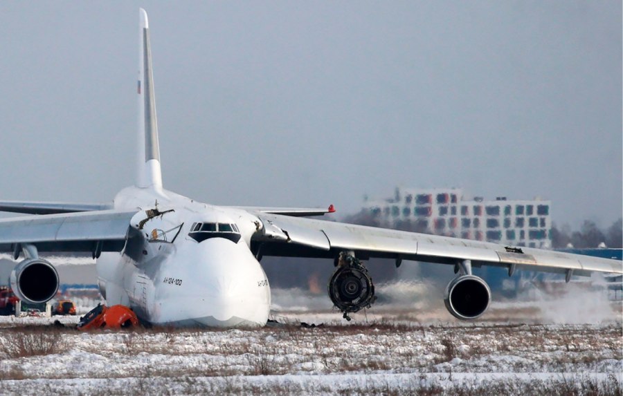 АН 124-100 Руслан Ульяновск