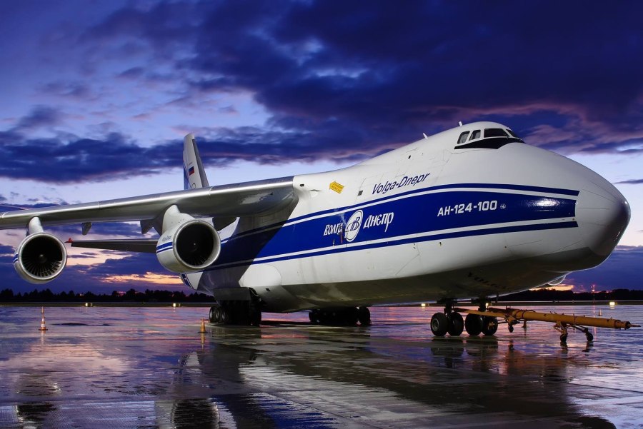 АН-124 Руслан