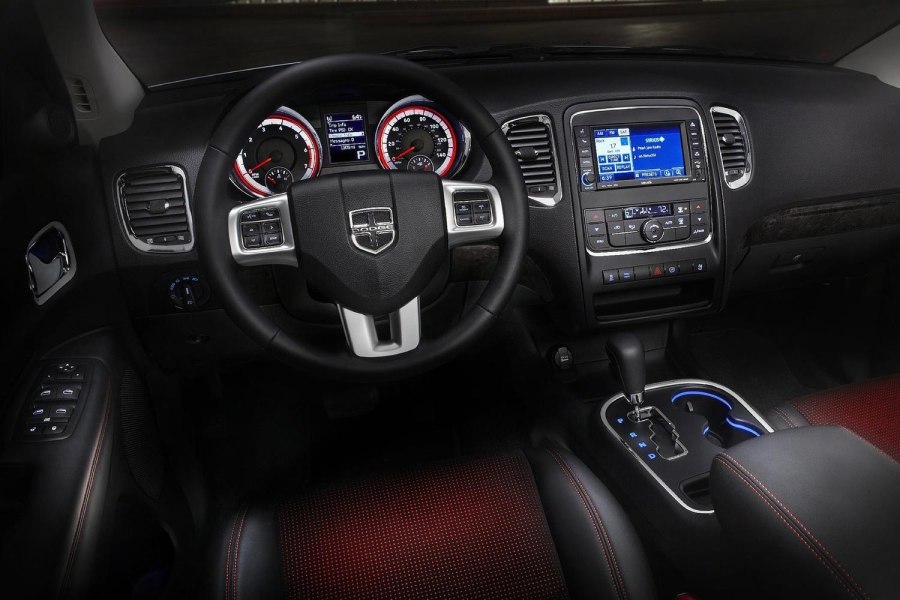 Dodge Durango 2012 салон