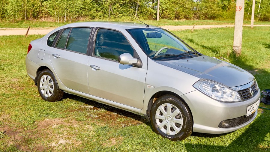 Renault symbol 2008
