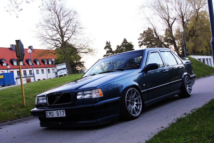 Volvo 850 r stance