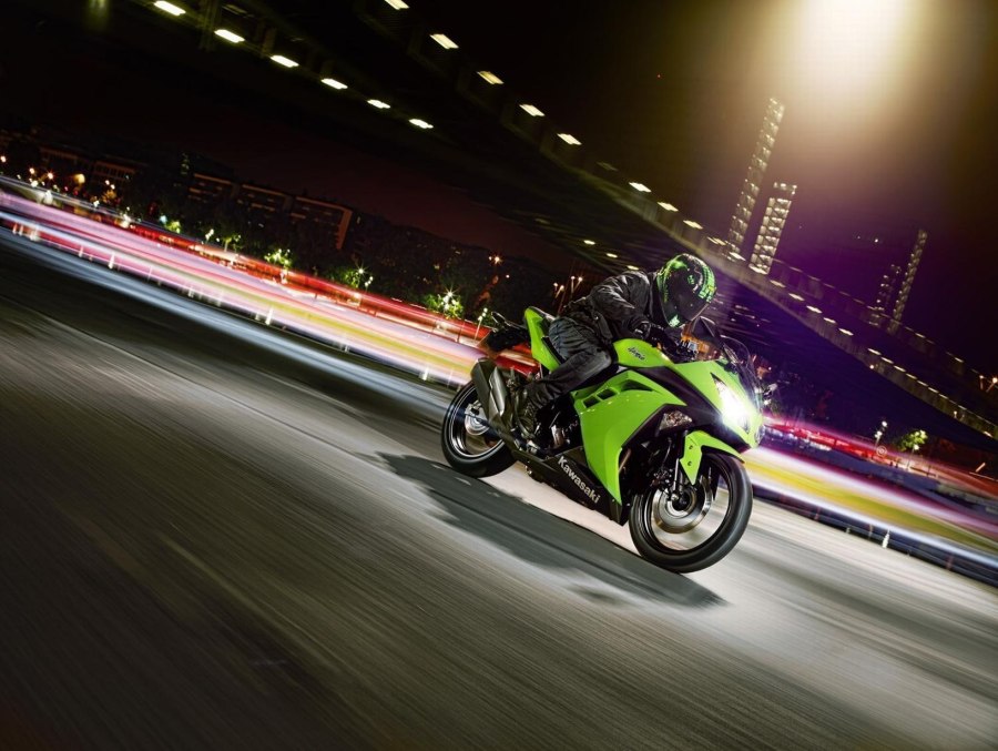 Kawasaki Ninja zx6r