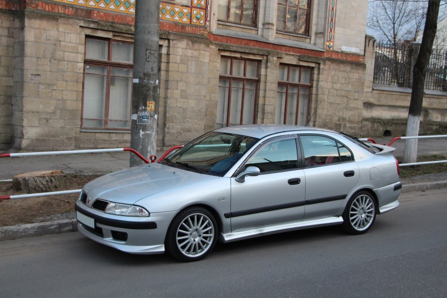 Mitsubishi Carisma 2003 диски