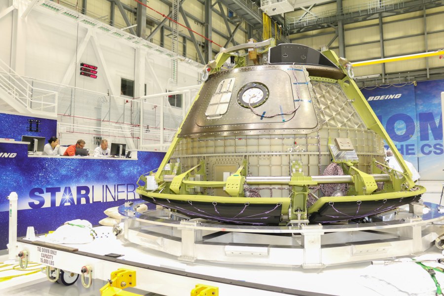 Космический корабль CST-100 Starliner