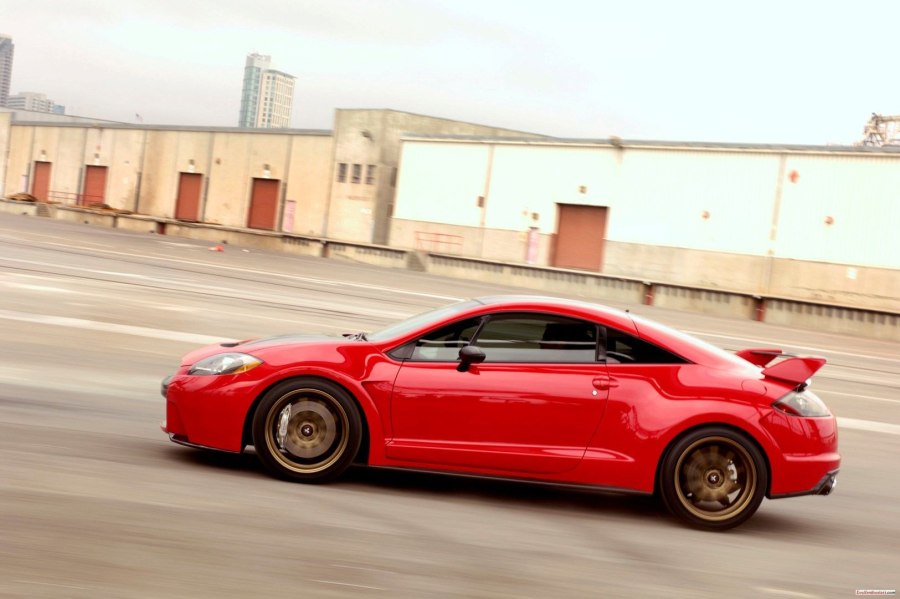 Mitsubishi Eclipse Spyder